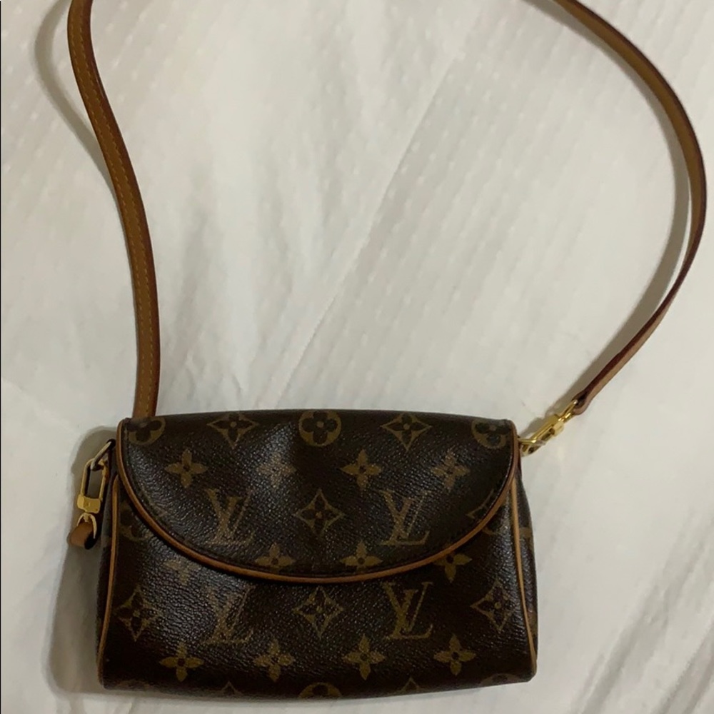 Louis Vuitton Crossbody/Clutch